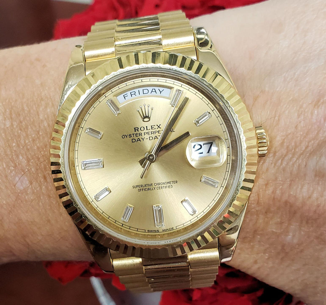 40mm Rolex Day Date President 18k Yellow Gold Diamond Dial Fluted Bezel 228348