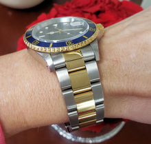 Load image into Gallery viewer, 40mm Rolex Submariner Two Tone 18k Steel Oyster Date Blue Dial Bezel Watch 16613
