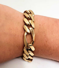 Load image into Gallery viewer, 14k Yellow Gold 14mm Hollow Figaro Bracelet 7 1/4&quot;
