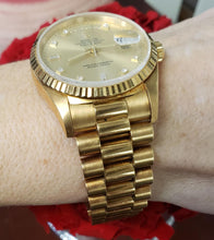 Load image into Gallery viewer, 36m Rolex Day-Date President 18k Yellow Gold Factory Diamond Serti Dial Hologram
